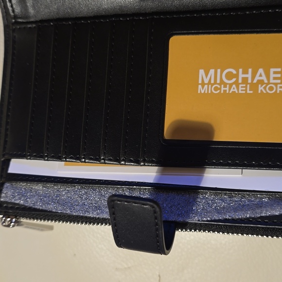 Michael Kors Black and Silver Women's Clutch BNWT - Picture 11 of 13